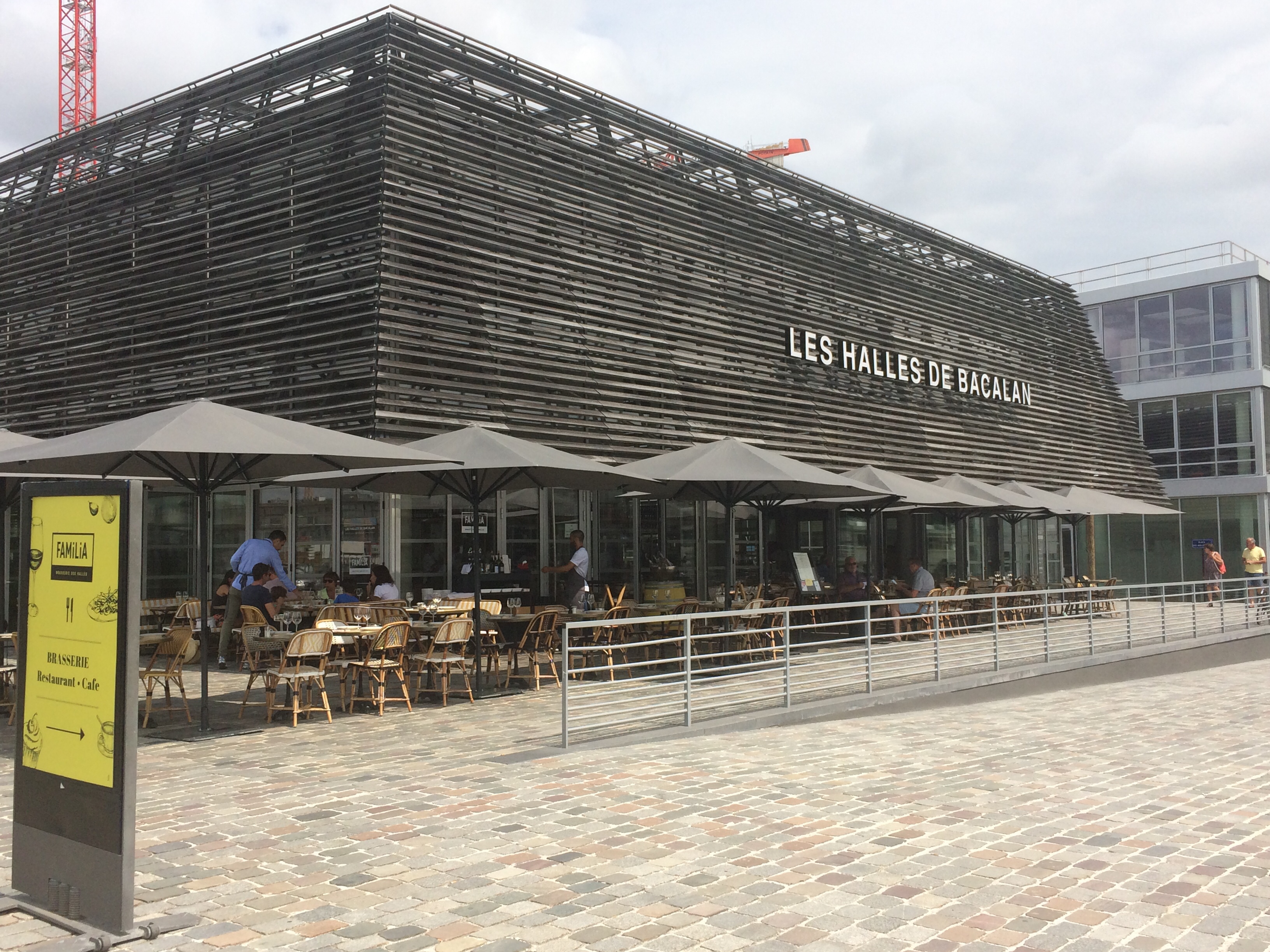 Promenade bordelaise (1) – Les Halles de Bacalan